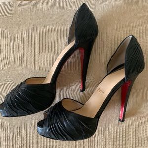 Christian Louboutin Black Leather Rushe Sandals
